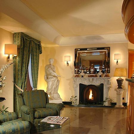 Colonna Hotel Frascati Exteriör bild