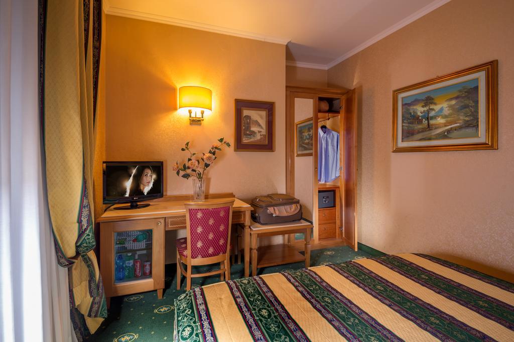 Colonna Hotel Frascati Exteriör bild