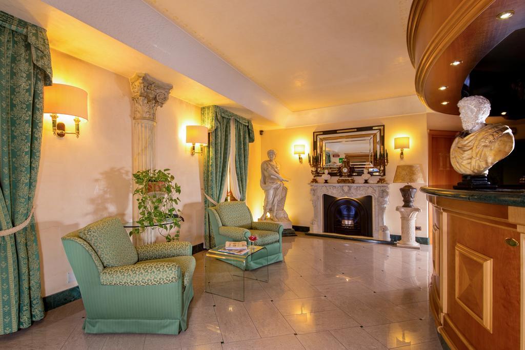 Colonna Hotel Frascati Exteriör bild