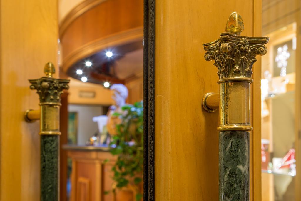 Colonna Hotel Frascati Exteriör bild